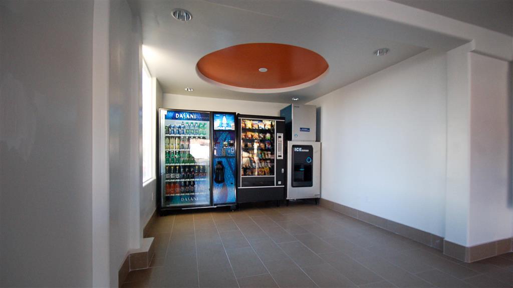 Hawthorn Suites Викторвил Интериор снимка