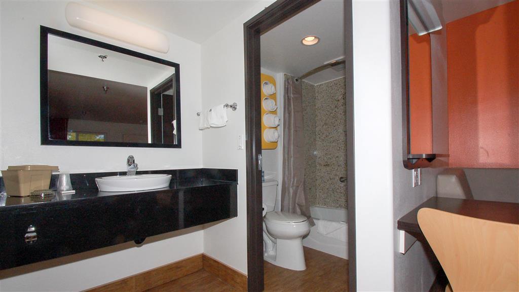Hawthorn Suites Викторвил Стая снимка